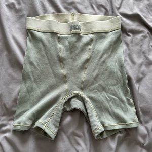 SKIMS biker shorts